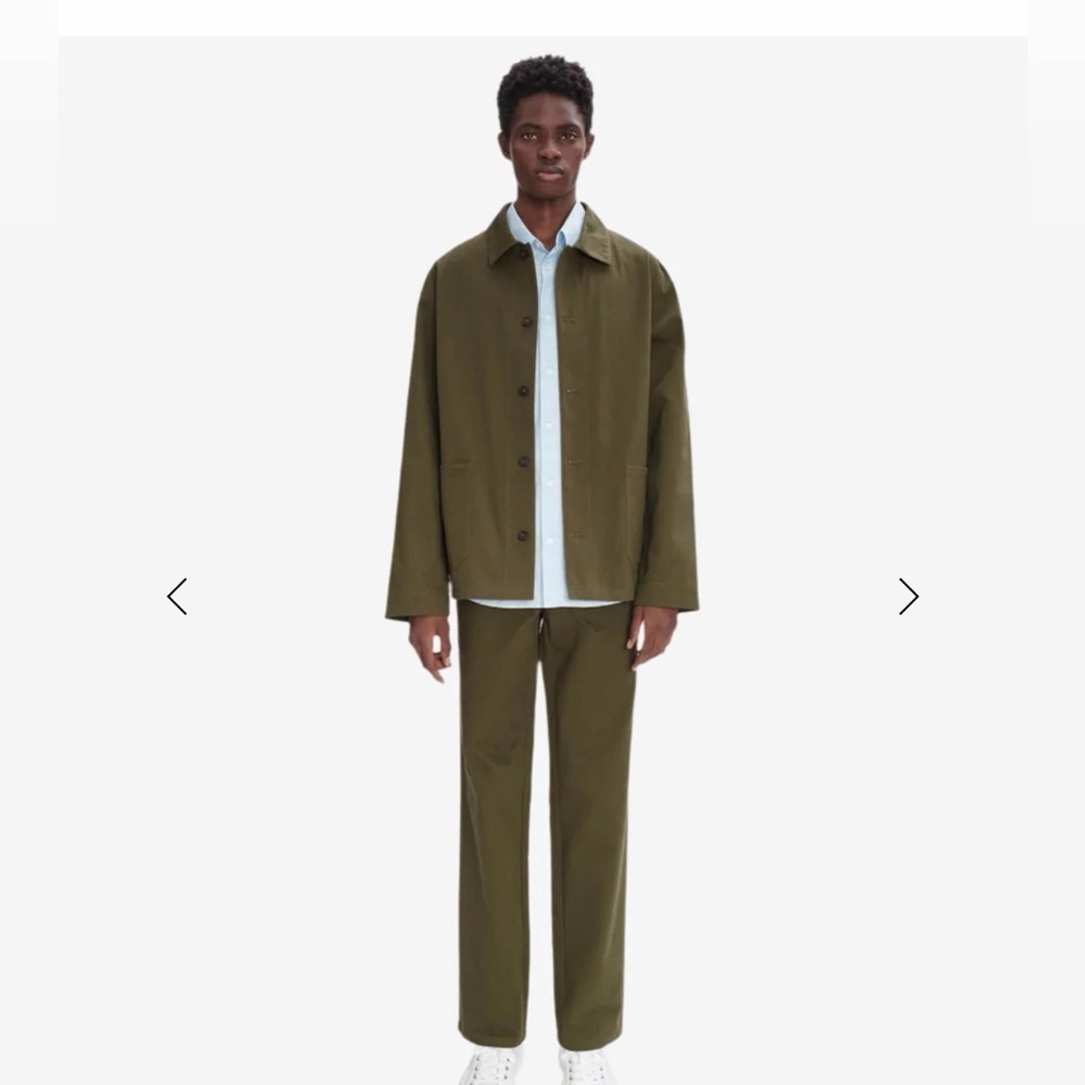 A.P.C. Kerlouan Logo Jacket in Military Khaki - Picture 2 of 5